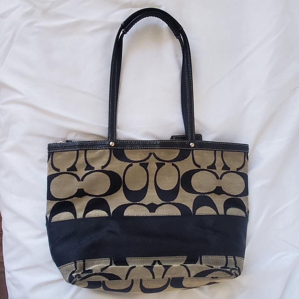Black COACH Shoulder Bag - Picture 2 of 7